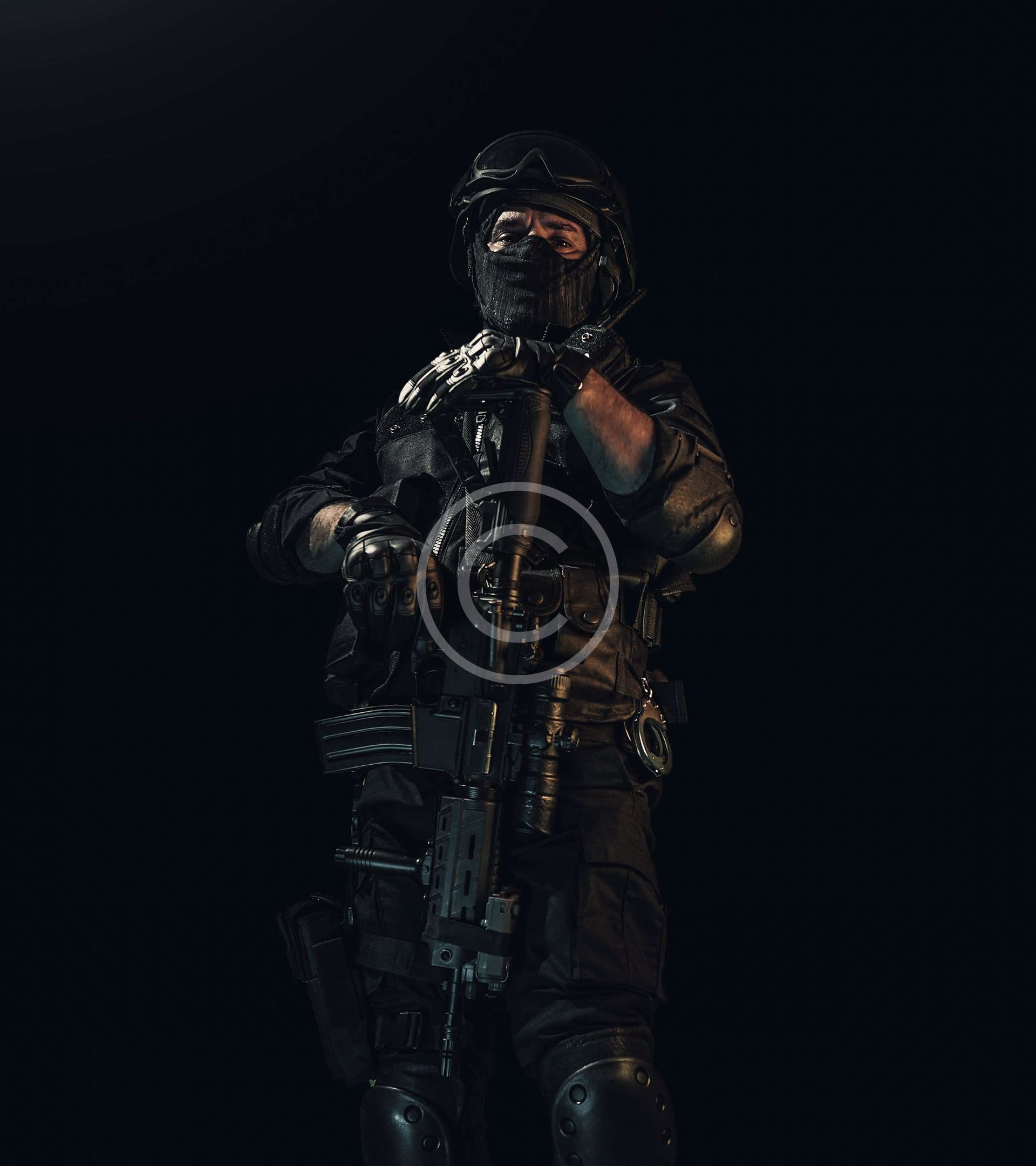 Feeling safe while wearing military body armor Feeling safe while wearing military body armor